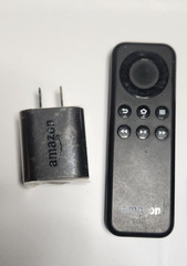 LOT OF 3 Amazon Fire stick LY73PR & 2 Streaming Box Model CL1130 ( AS IS)