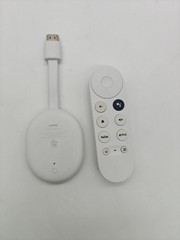 Google Chromecast 4K GZRNL Media Streamer White – With Remote / Main Unit