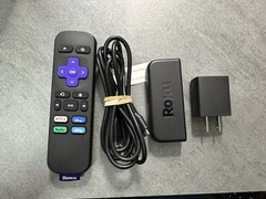 Roku 3920R Premiere HD/4K/HDR Streaming Media Player and Remote