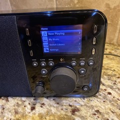 Logitech X-R0001 Black Wi Fi Squeezebox Internet Smart Radio Music Streamer