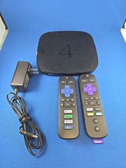 Roku 4 (4th Generation) Media Streamer 4400X w/ 2 Remotes & Power Adapter READ!