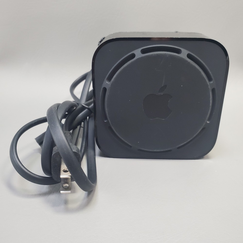 Apple TV 4K 1st Generation Media TV Streamer-Black-No Remote-Model A1842