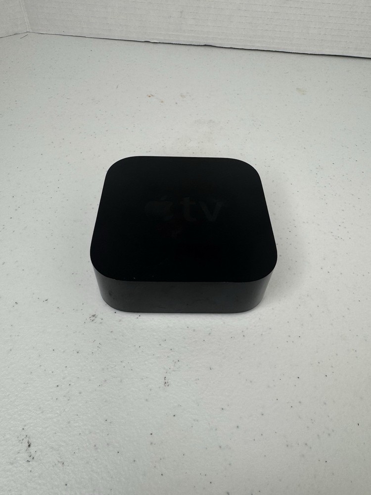 Apple TV A1625 32GB 4th Gen HD Media Streamer Unit Only Tested