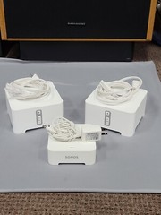 Multi-Room Home Audio Bundle: 2x Sonos Connect + Sonos Bridge AND cords!