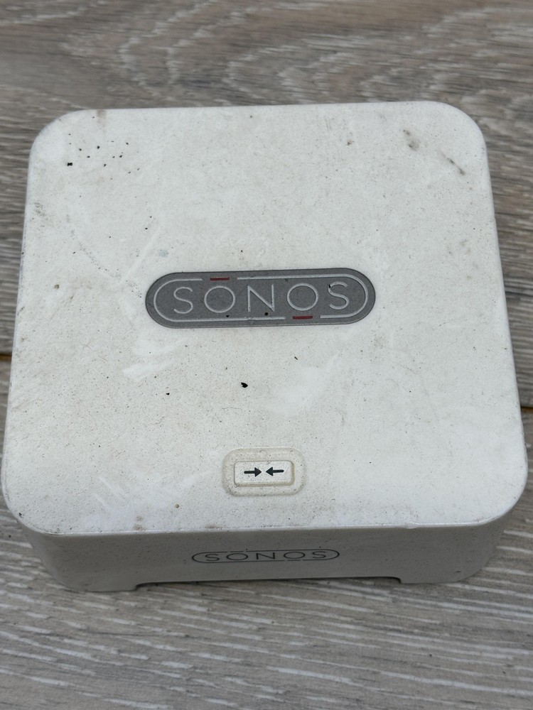 Sonos ZoneBridge BR100 Multi-Room Music System Wireless Bridge White Used