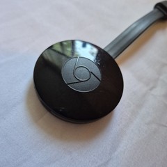 Google Chromecast 2nd Gen 1080p Wi-Fi HDMI Streaming Dongle NC2-6A5 Black