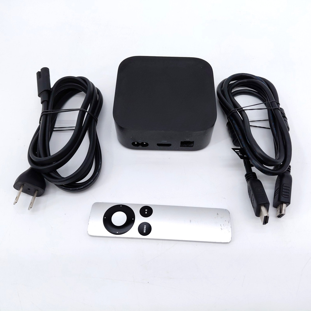 Apple TV 4K HDR UHD Media Streamer A1842 Black w power Cable HDMI w Remote