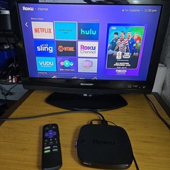 Roku Ultra 4660X2 4K Streaming Media Player w/ Remote & Cables – Tested Working