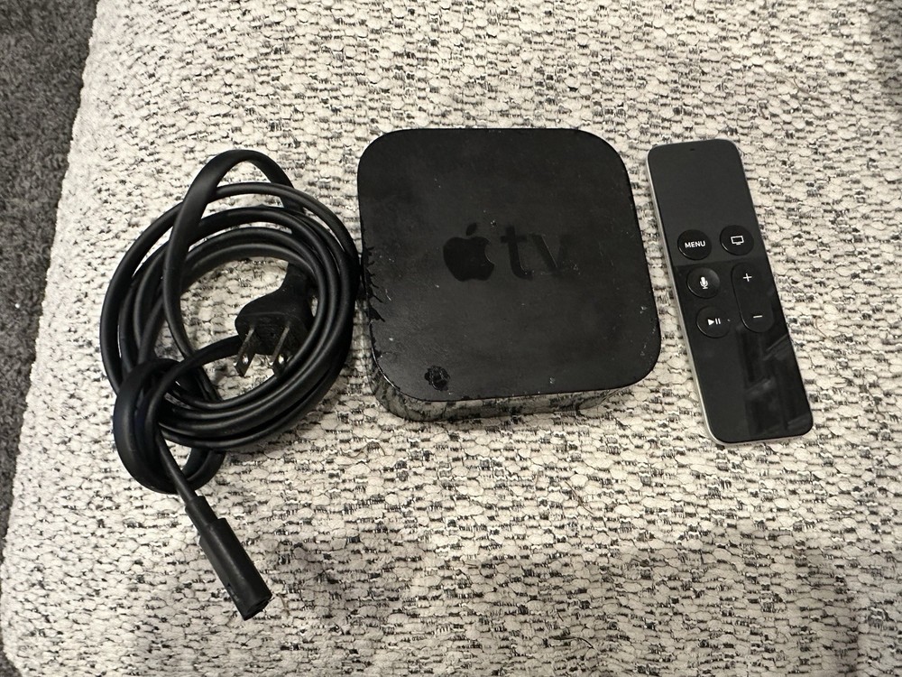 Apple 4th Generation 32GB HD Media Streamer – Black