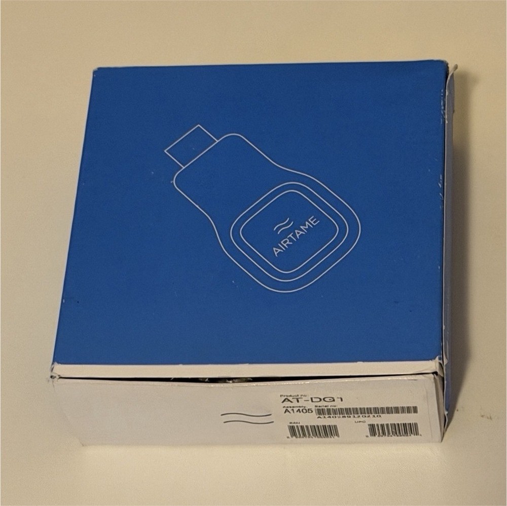Airtame AT-DG1 AT406 HDMI Wi-Fi Dongle Media Streamer Blue White Audio Output