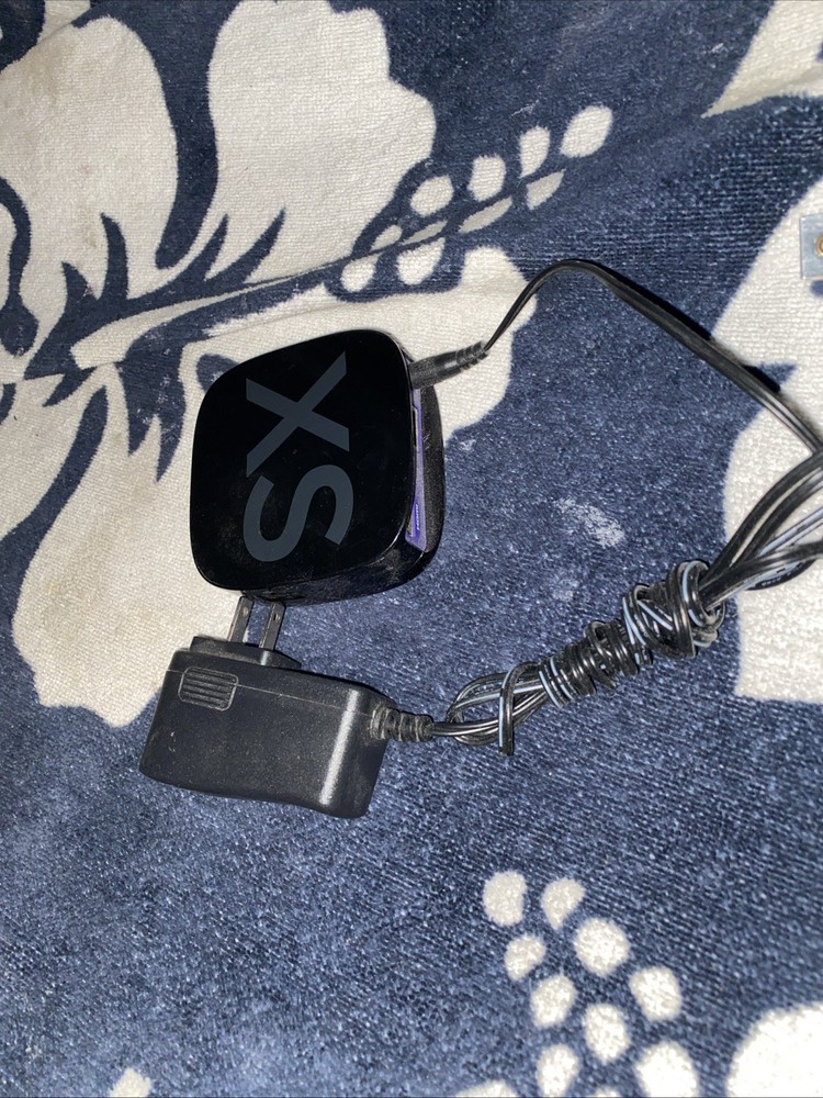 Roku XS 3100X (2nd Gen) Media Streamer w/ AC Adapter No Remote