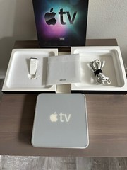 Apple TV (1st Generation) Media Streamer – A1218 – FREE SHIPPING
