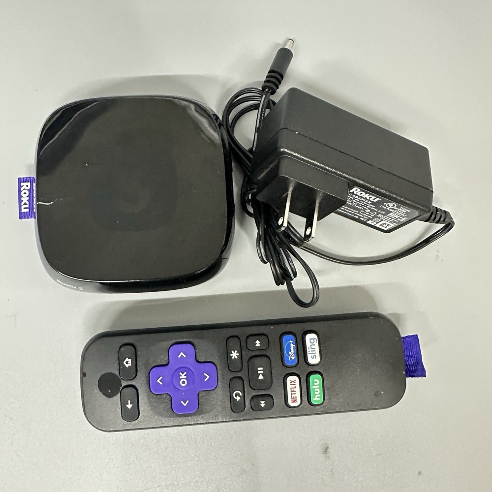 Roku 3 Streaming Device 4200X with Remote and Power Supply