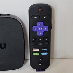 Roku Ultra 4660X2 4K HD HDR Streaming Media Player w/ Voice Remote And HDMI