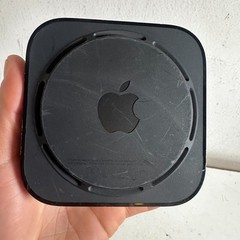Apple TV A1842 1st Generation Black 32GB HDMI Wi-Fi 4K HDR Media Streamer