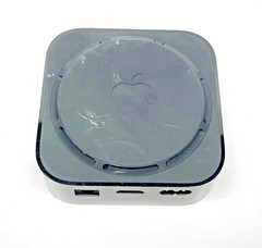 Apple TV 4K (1st Gen) 32GB Model A1842 – With Remote & Cables – Tested