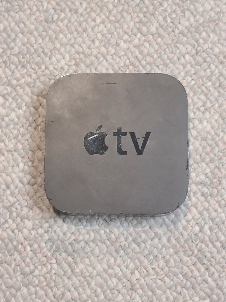 Apple TV (2nd Generation) 8GB Media Streamer – A1378 No Remote