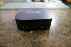 Apple TV HD 32GB A1625 4th Gen Streaming Media Player HDMI Ethernet No Remote