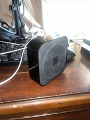 Apple TV 4th Generation A1625 32GB Non Original Remote