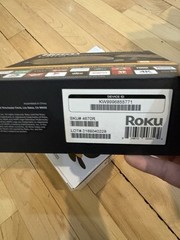 Roku 4670R Ultra 4K/HD/HDR Streaming Media Player. New. Private Listening