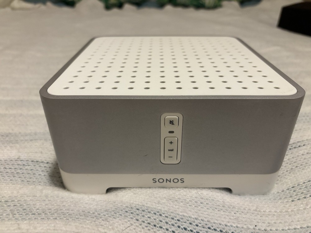 Sonos Connect:Amp Digital Media Streamer – White/Gray With Power Cord