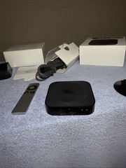 Apple TV 3rd Gen Generation Model A1427 w/ Remote & Power Cord HD Media Streamer