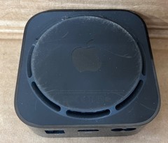 Apple TV 4K (1st Gen) 32GB HDR Media Streamer A1842 -USED , Black (MQD22LL/A)