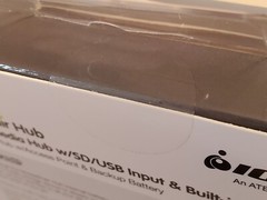IOGEAR Wireless Media Hub Model GWFRSDU. SD / USB Input. NEW SEALED PACKAGE