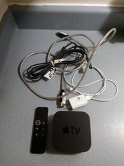 Apple TV 4K HDR Dolby Vision Model A1842 w/Apple Remote&charger, Power Cord,HDMI