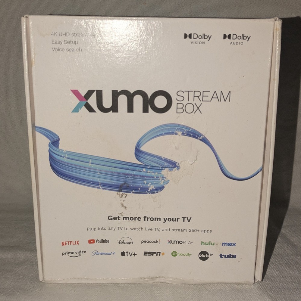 Xumo Stream Box 4K White Streaming Box w/ Voice Search, Dolby Vision/Audio NEW