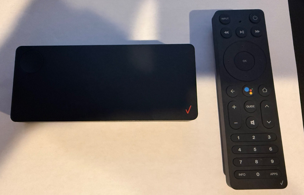 Verizon Stream TV Device (ASK-STI6220) 4K Black – Used