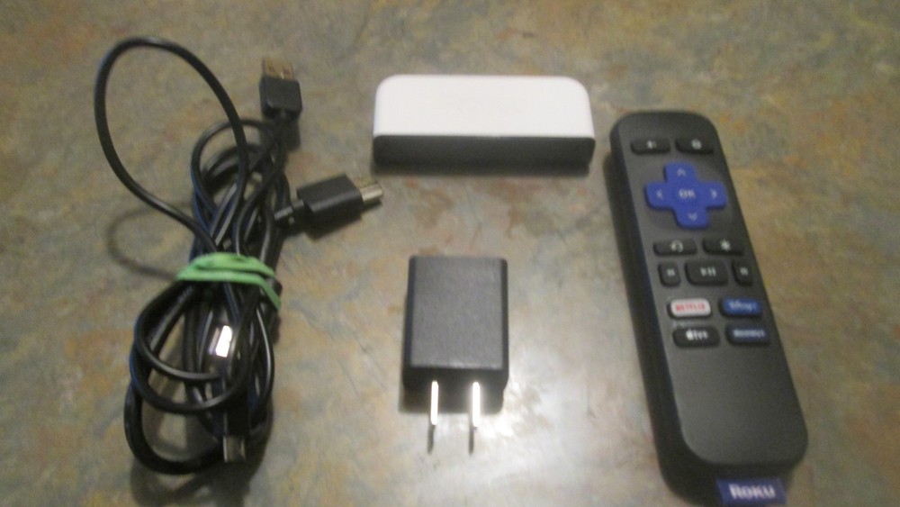 Roku Premier Model 3920X 4K Streaming Media Player & Remote