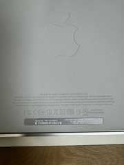 Apple TV (1st Generation) 40GB Media Streamer – A1218 NO REMOTE and no cables
