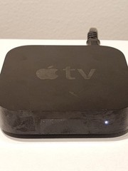 Apple TV (3rd Generation) Smart Media Streaming Player A1469 / A1427