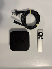 3rd Generation Apple TV Model A1469 With Original Remote & Power Cord