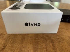 Apple TV HD 32GB 1080p 4th Gen Wi-Fi HDMI Streamer w/ Siri Remote A1625