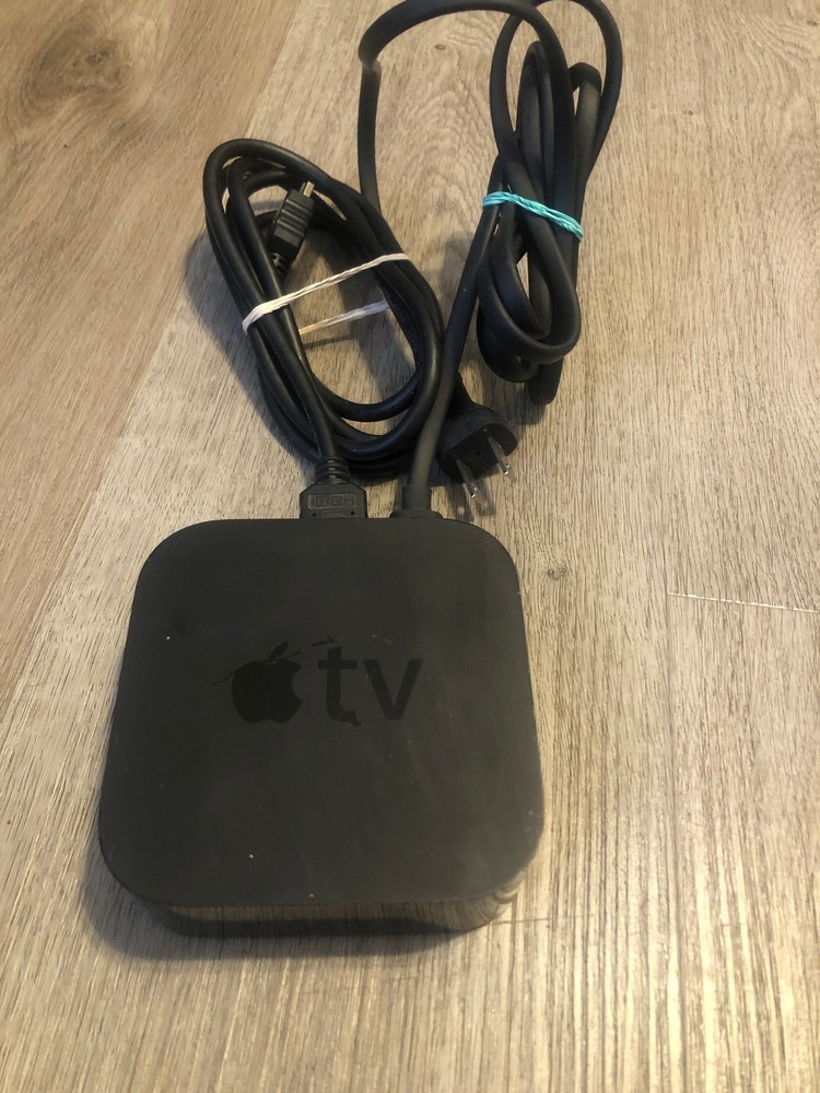 A1625 Apple TV 4th Gen 32GB HD Media Streamer Black No Remote , with hdmi
