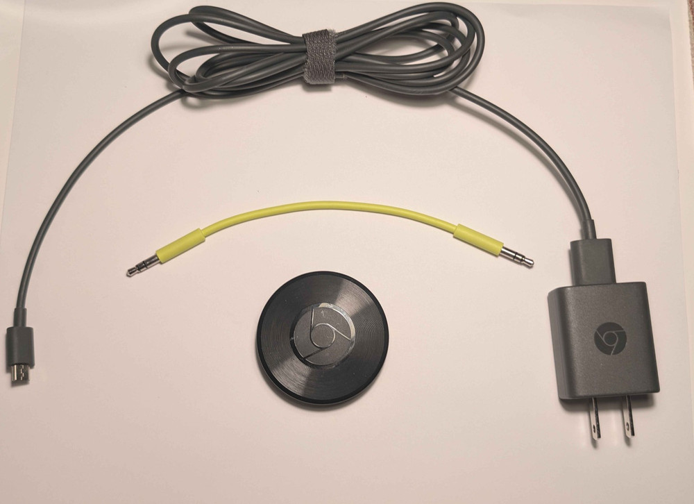 Google Chromecast Audio Media Streamer – Black (RUX-J42)