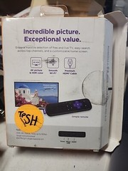 Roku Premiere 4K HDR Streaming Media Player with Simple Remote and HDMI Cable