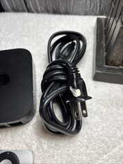 Apple A1469 HD Digital Media Streamer – Black (3rd Generation)