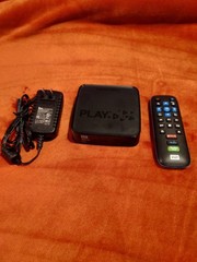 WD TV Play Media Streamer C2H With AC Adapter & Remote