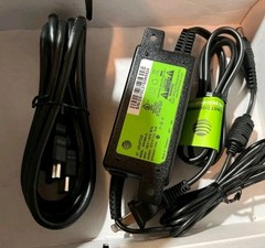 AT&T wireless DirecT TV 4K Streaming Android player Box-C71KW-400 Wth Remote NEW