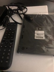 DIRECTV Stream Box C71KW-400 / C71KW-400 Remote an power ac adapter