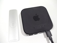 Apple TV Smart Media Streaming Player Model A1378 with Remote Control 2nd Gen