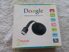 Dongle. Sharing Online Streaming To Tv