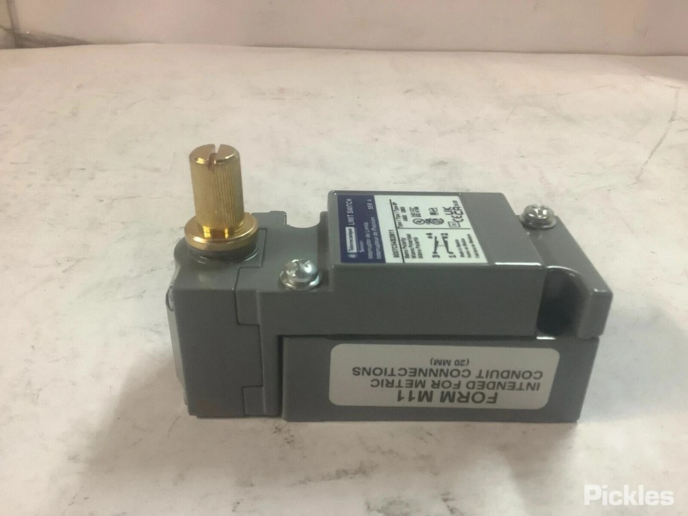 Telemecanique Sensors 9007 Series Limit Switch, NO/NC, IP67, SPDT-DB, Zinc House