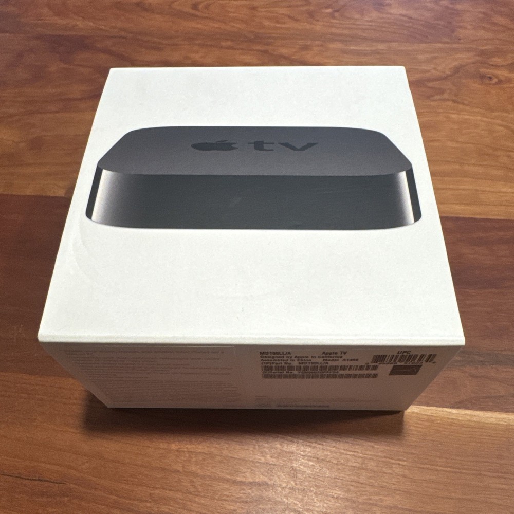 Apple TV 3rd Gen A1469 Streams 1080p Tested Working With Power Cable and Remote