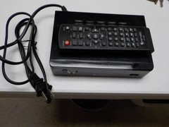 Ematic Digital Converter, Digital TV Converter Box & Remote AT103B-Good Shape