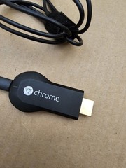 Chrome Google Chromecast H2G2-42 HDMI Media Streamer
