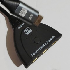 3‑Port HDMI 2.1 Switcher 8K/60Hz 4K/120Hz Selector with Button